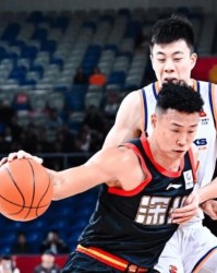 MK体育官网-CBA奖项4人双丰收！深圳2将成赢家，徐昕与庞峥麟打出身价！