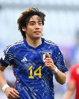 伊东纯也：像三笘薰那样打破局面的球员不多 他用速度和节奏突破