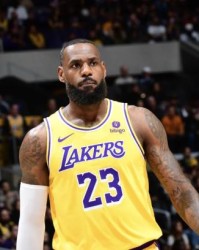 MK体育娱乐-丁威迪首秀破纪录 詹姆斯即将打破两个封神里程碑