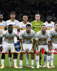 MK体育网页版-莱切从不孤单：20万人涌入球场，意甲排名第八